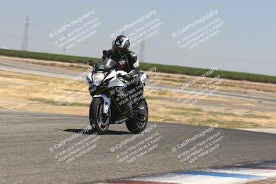 media/Aug-04-2024-TrackDaz (Sun) [[e1ff0814b6]]/Group B/1220pm (Wheelie Bump)/